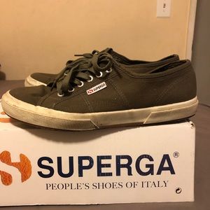 Superga size 12